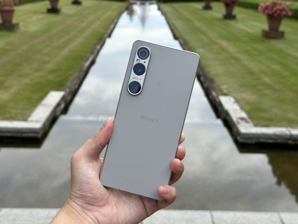 Xperia 1 VI 手持ち