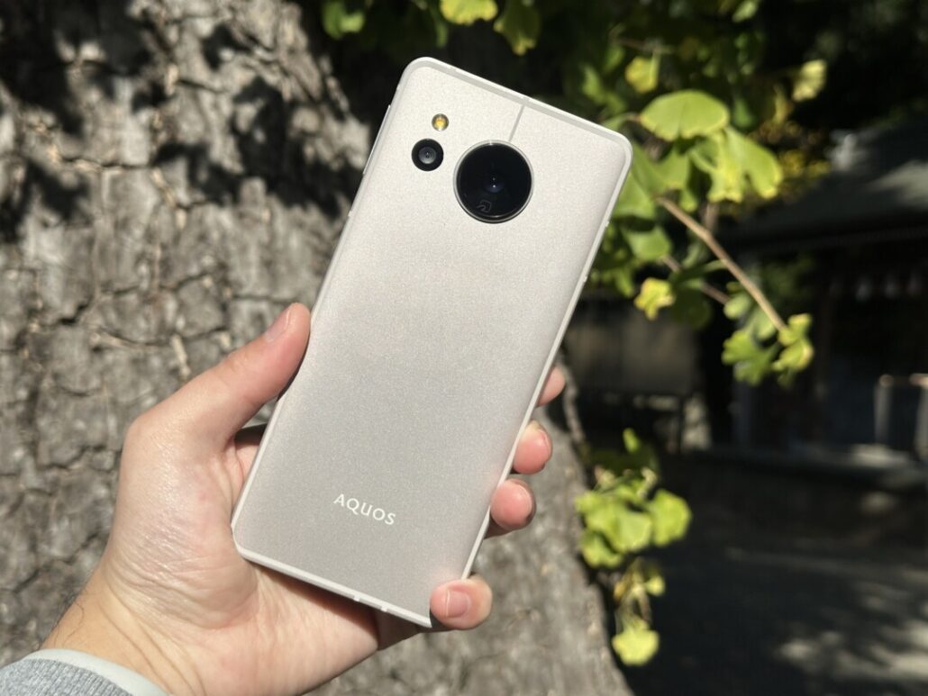 AQUOS sense8背面