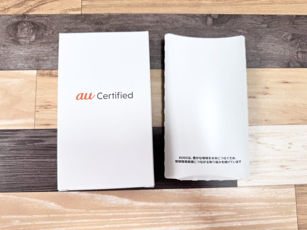 UQモバイル au Certified(認定中古品)パッケージ