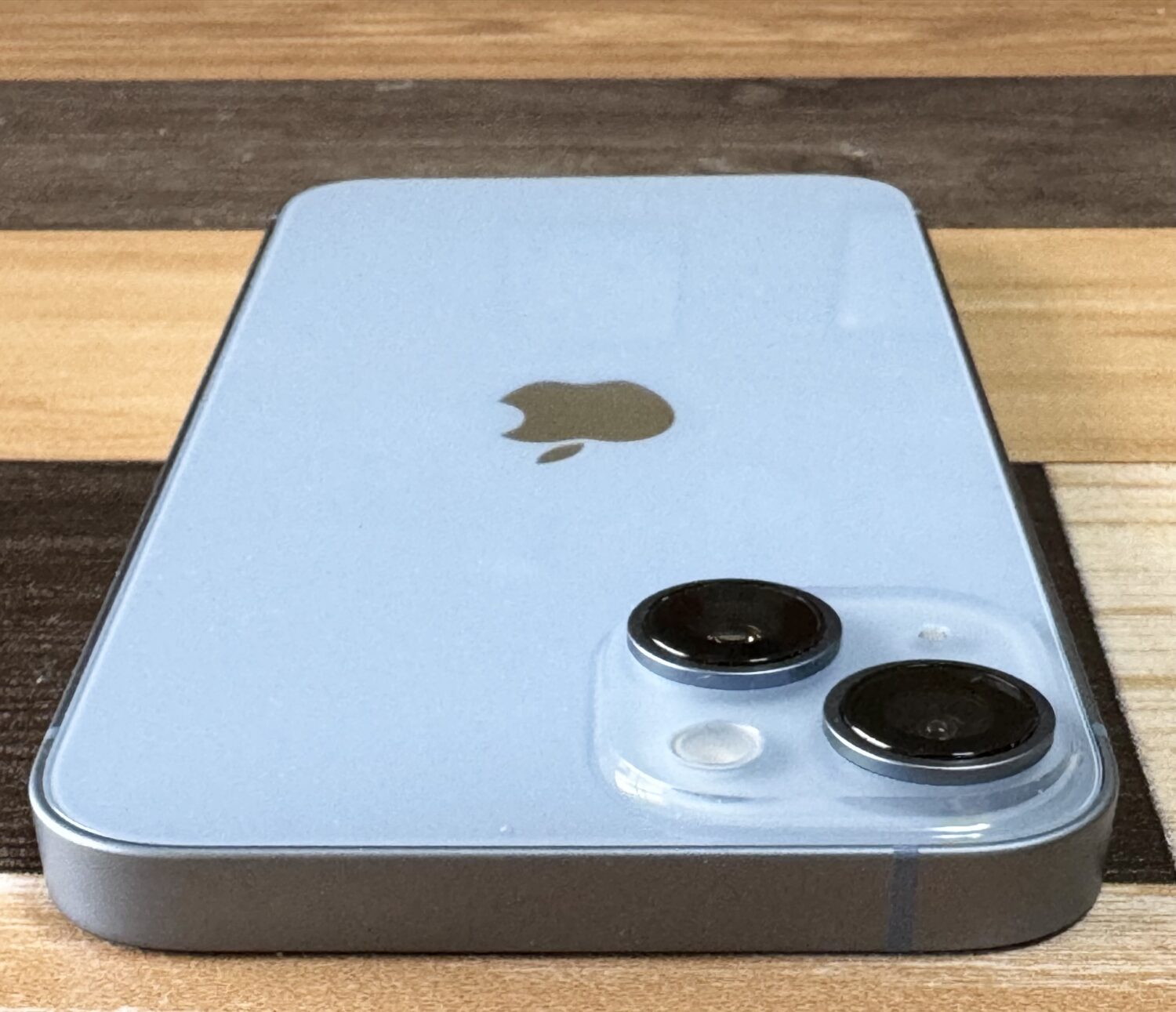 UQ認定中古品iPhone14_上部