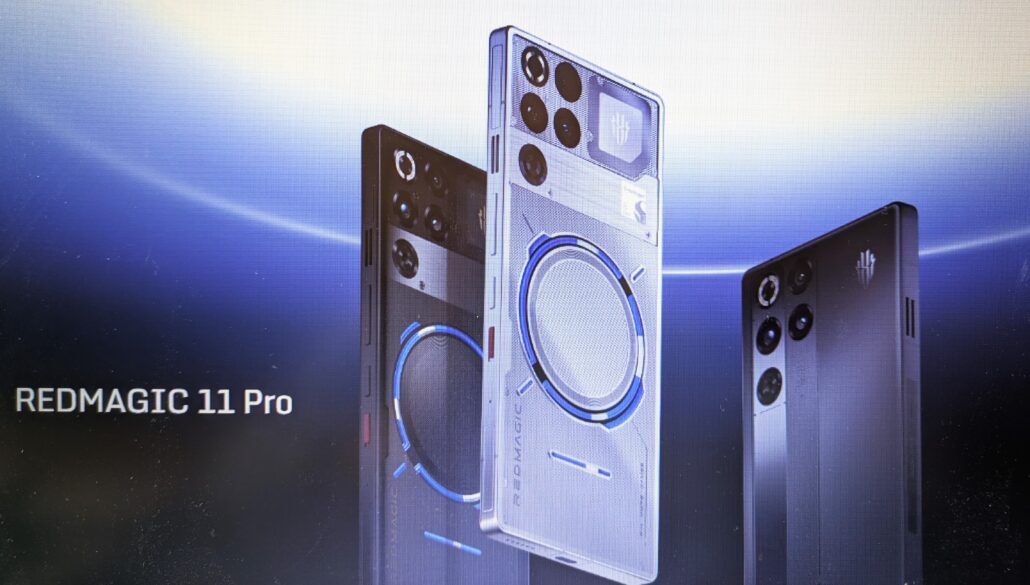 REDMAGIC 11 Pro