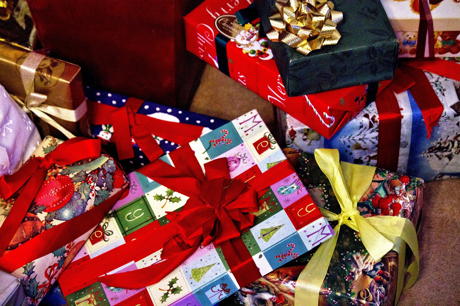 子供にクリスマスプレゼントとして贈るおすすめスマホランキング Iphone大陸