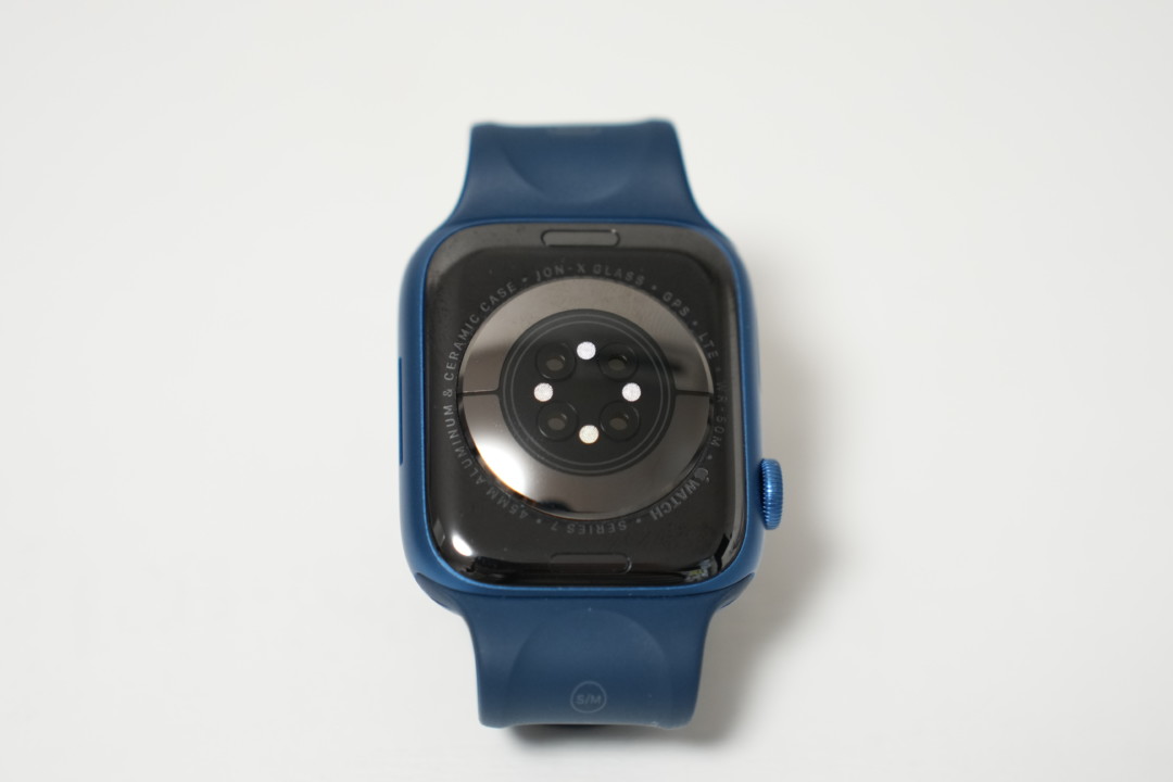 Apple Watch 7 背面